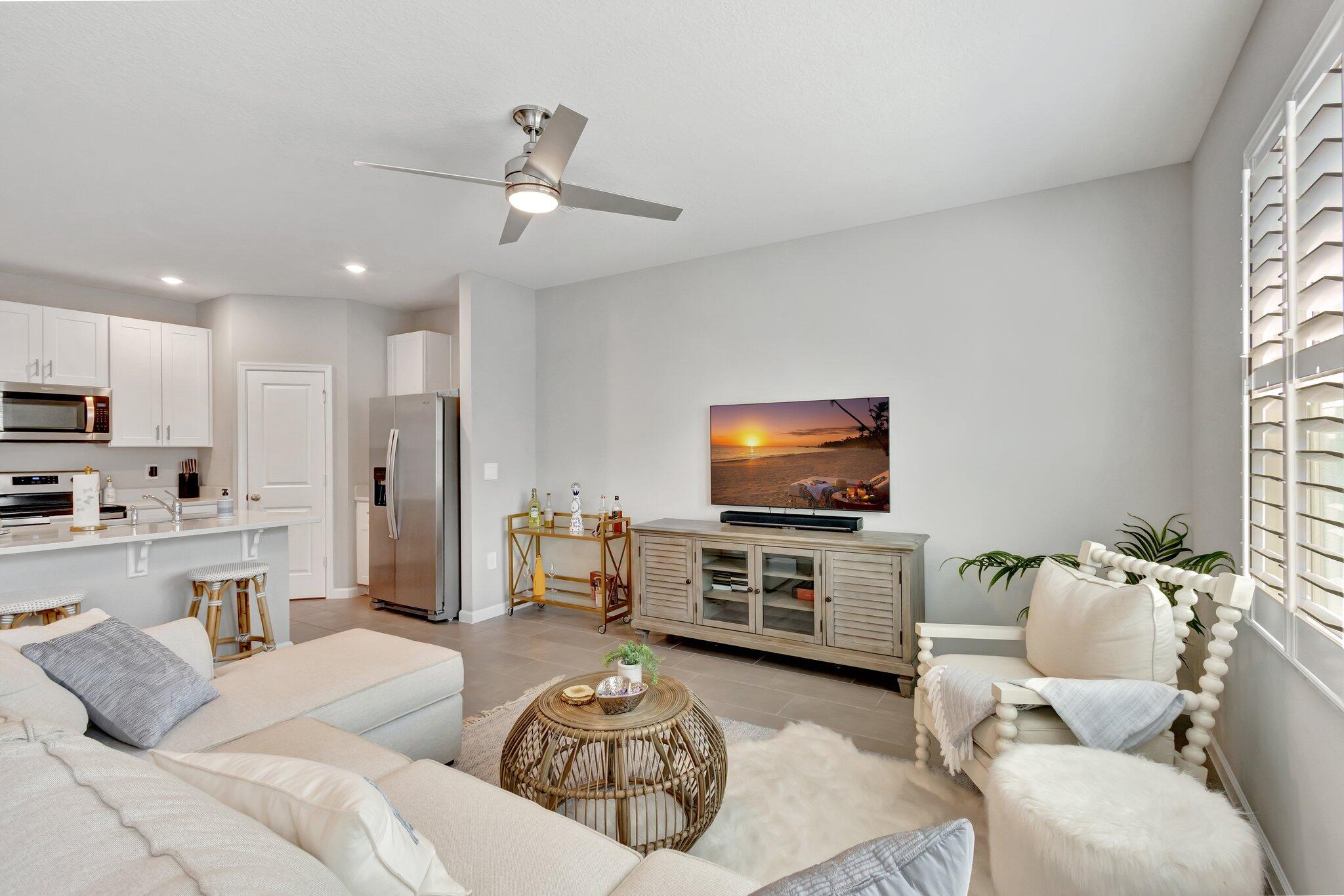 345 Southeast Angler Drive Stuart, FL 34994 - Photo 13 of 43 11-web-or-mls-5P1A9405