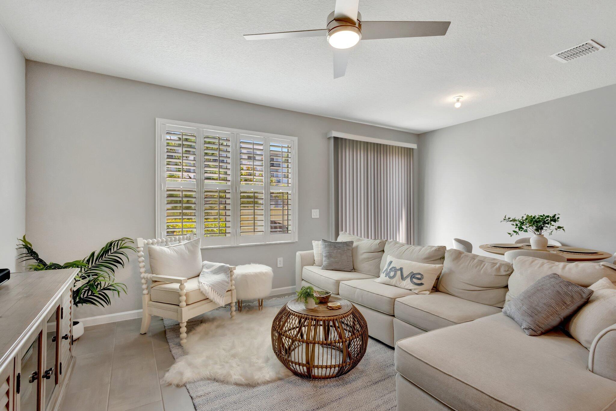 345 Southeast Angler Drive Stuart, FL 34994 - Photo 14 of 43 12-web-or-mls-5P1A9410