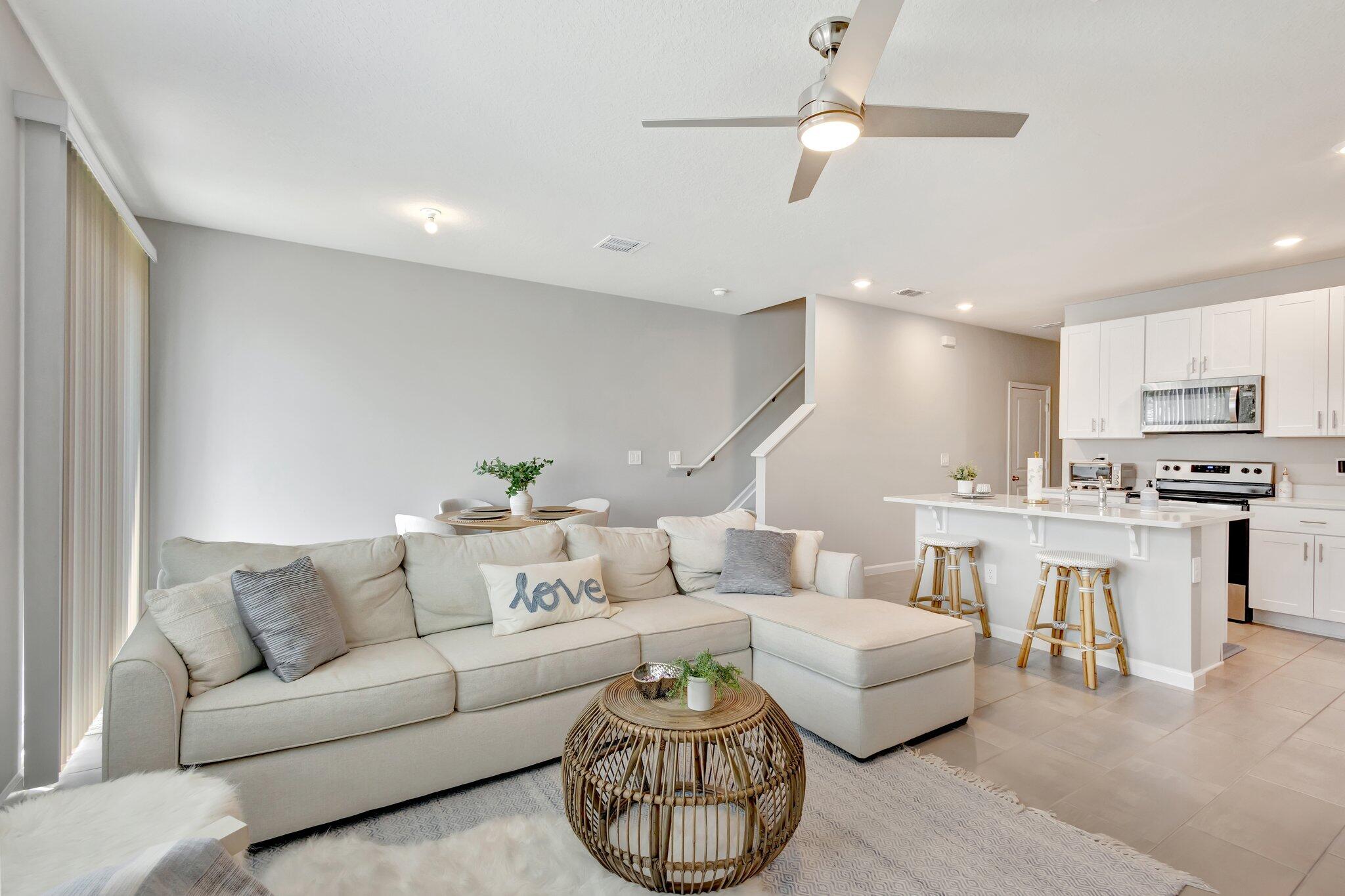 345 Southeast Angler Drive Stuart, FL 34994 - Photo 15 of 43 13-web-or-mls-5P1A9415