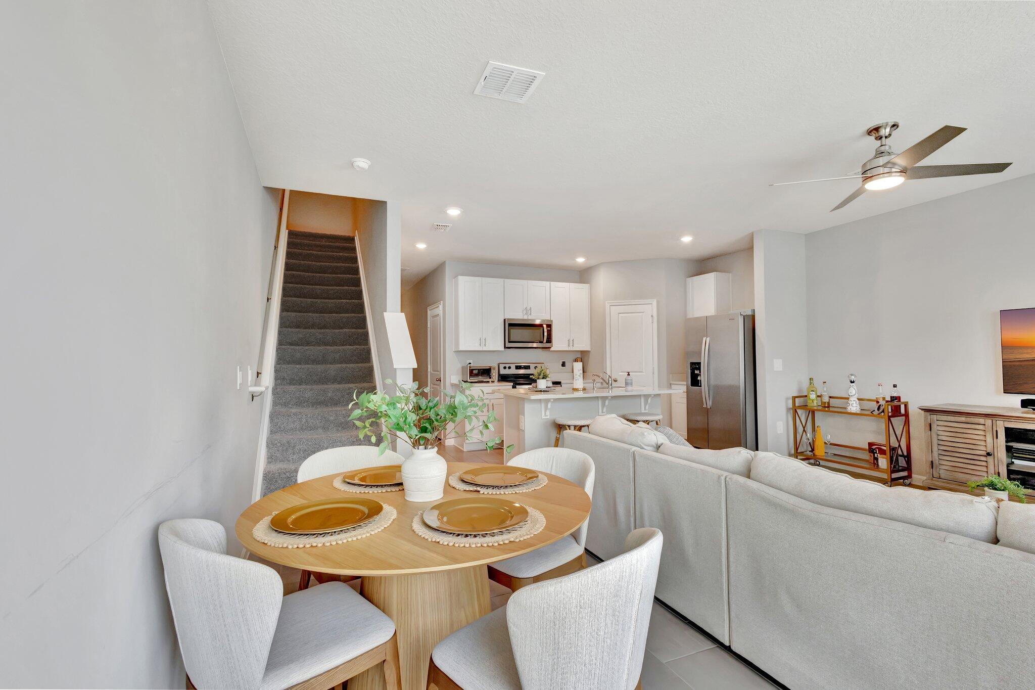 345 Southeast Angler Drive Stuart, FL 34994 - Photo 18 of 43 16-web-or-mls-5P1A9430