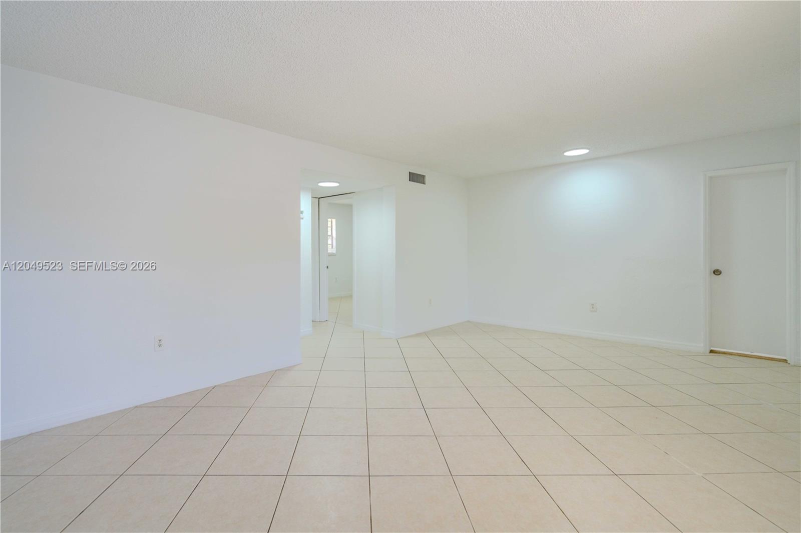3265 Virginia Street, Unit 15 Miami, FL 33133 - Photo 5 of 23