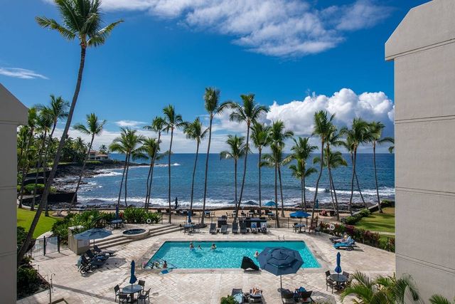 $1,250,000 | 75-6106 Alii Drive, Unit 317, Kailua-Kona, HI 96740