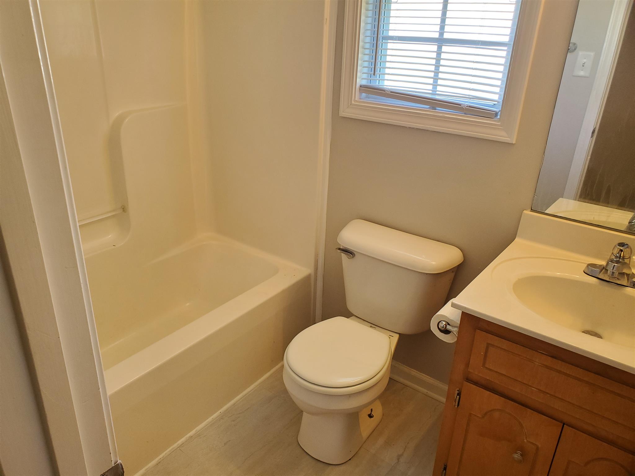 301 Fortway Road Clarksville, TN 37042 - Photo 8 of 19 Gallery Image 8