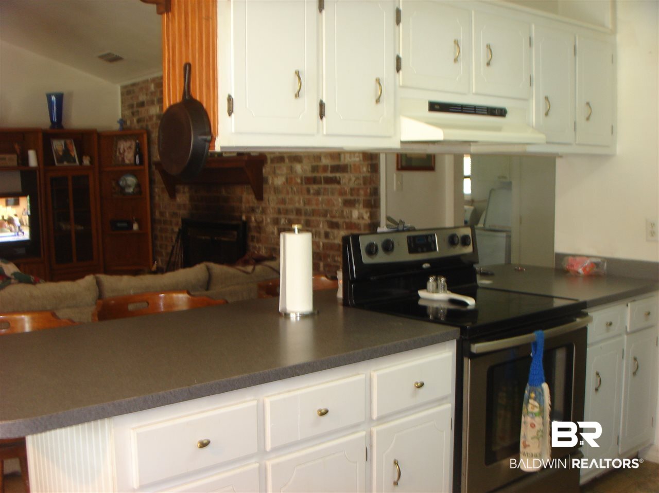 8305 Barrie Drive Theodore, AL 36582 - Photo 3 of 20 Kitchen