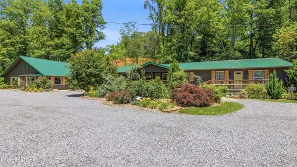 $1,900,000 | 744 Powdermill Road, Gatlinburg, TN 37738