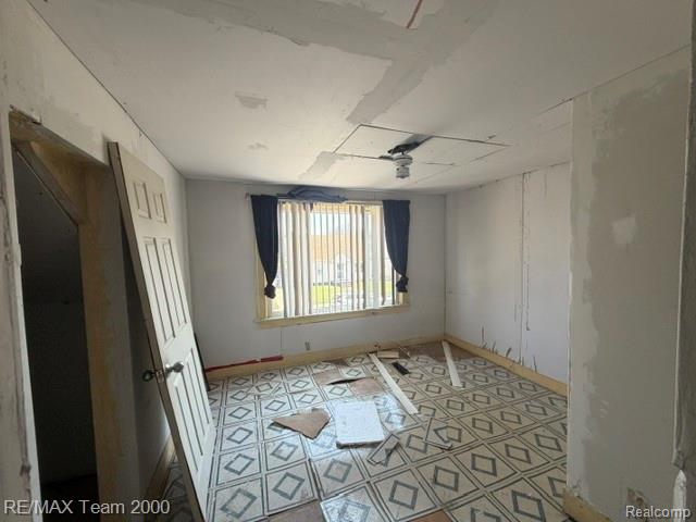 462 Campbell Street River Rouge, MI 48218 - Photo 11 of 17