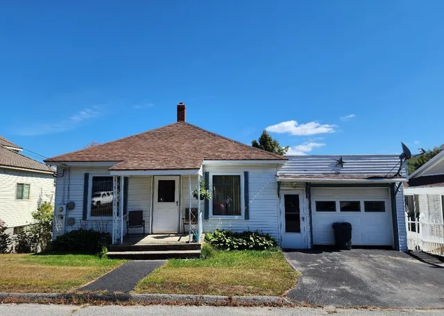 $172,000 | 342 1st Avenue, Berlin, NH 03570