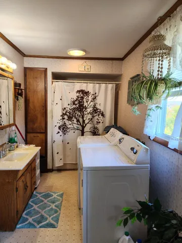 $172,000 | 342 1st Avenue, Berlin, NH 03570