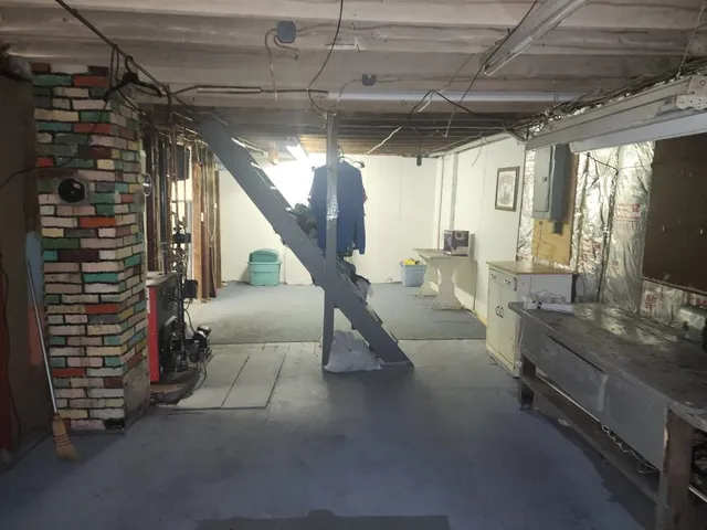 $172,000 | 342 1st Avenue, Berlin, NH 03570