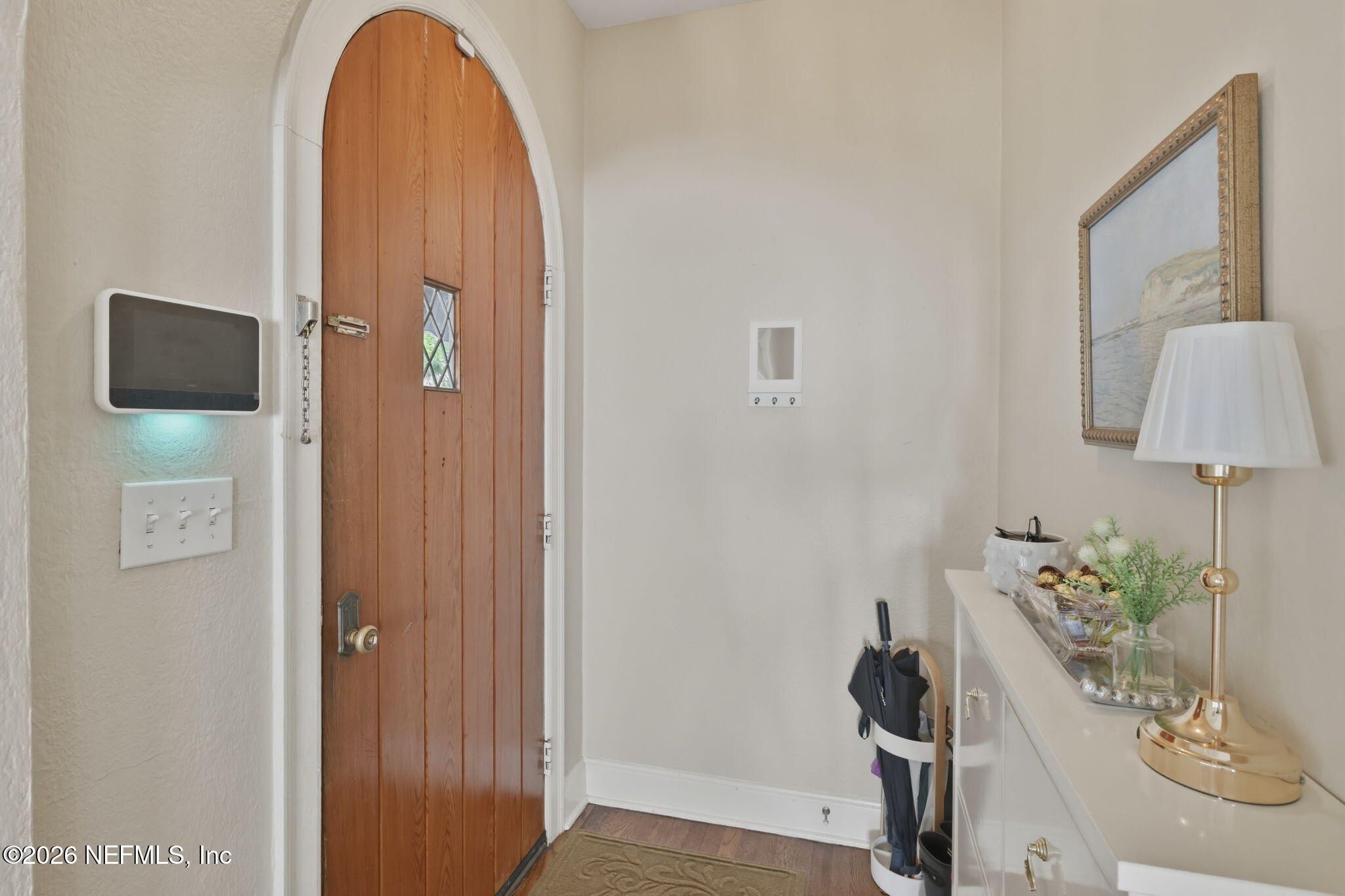 1152 Mapleton Road Jacksonville, FL 32207 - Photo 5 of 79 39-web-or-mls-036A1713