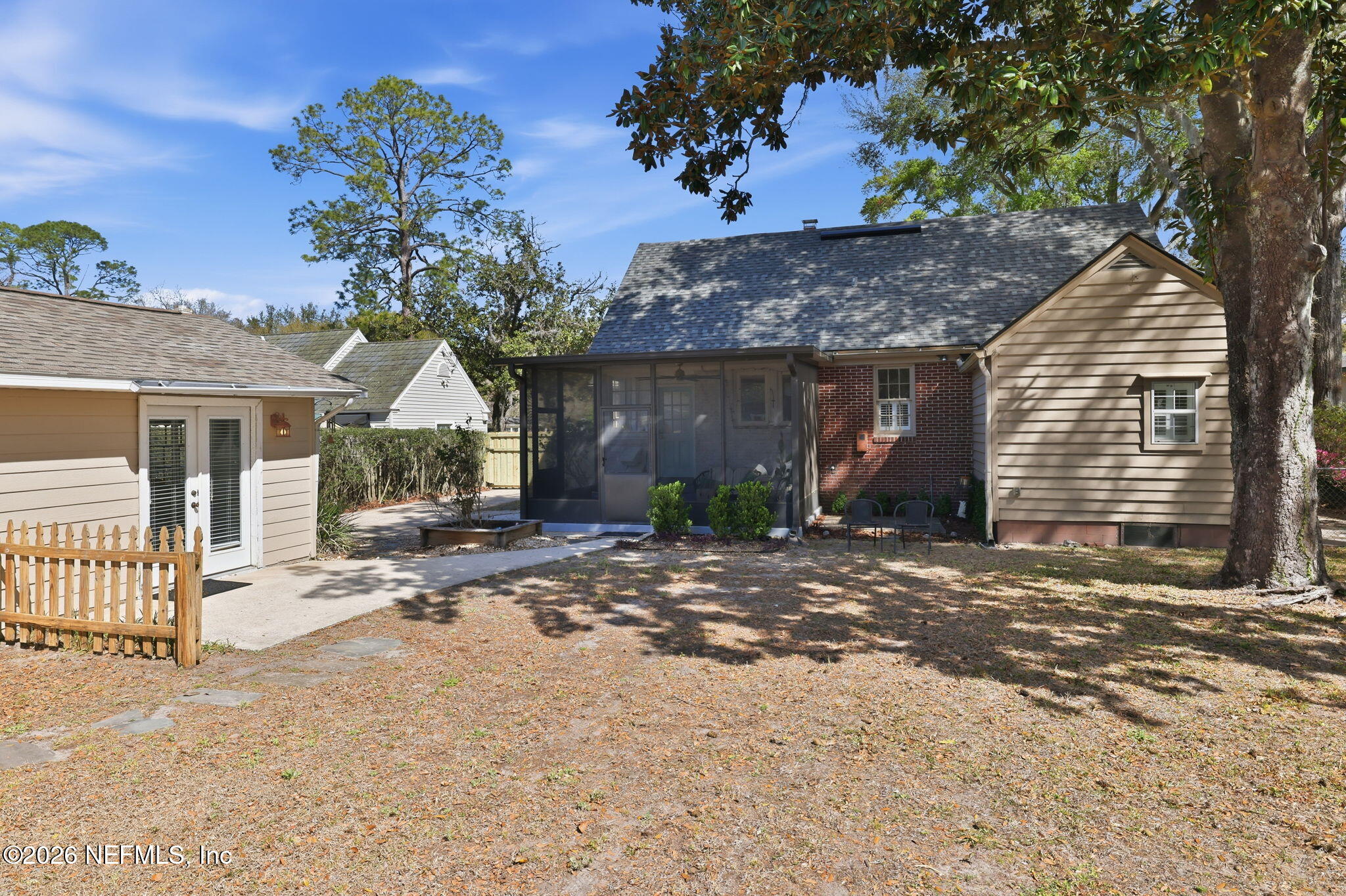 1152 Mapleton Road Jacksonville, FL 32207 - Photo 65 of 79 32-web-or-mls-036A1745