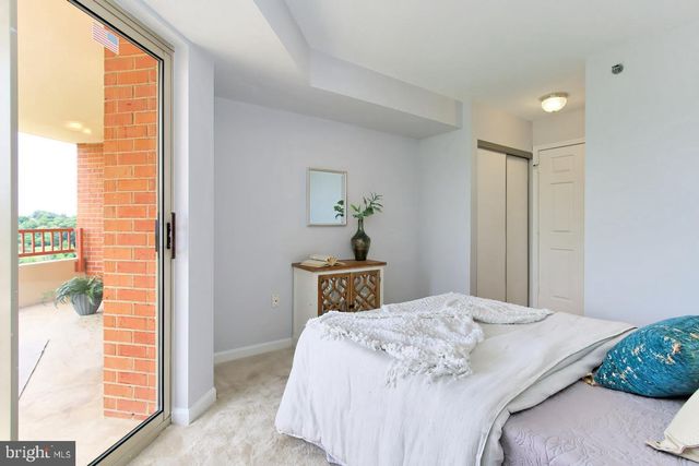 $520,000 | 2151 Jamieson Avenue, Unit 1502, Alexandria, VA 22314