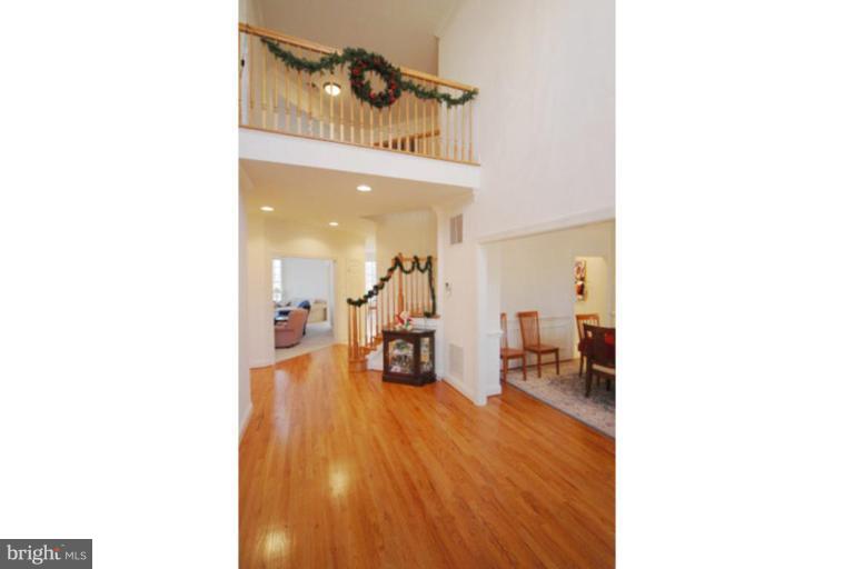 19509 Gleedsville Road Leesburg, VA 20175 - Photo 2 of 16 Entrance / Foyer
