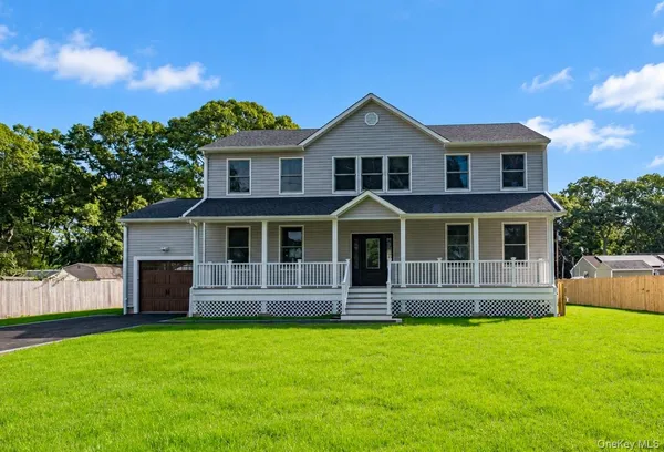$799,000 | 71 Stuyvesant Avenue, Mastic, NY 11950