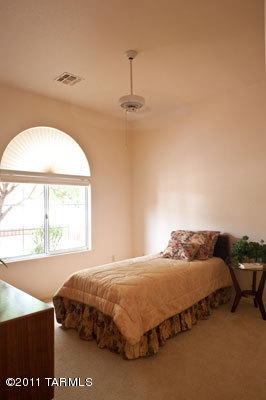 13580 North Pima Spring Way Tucson, AZ 85755 - Photo 16 of 19