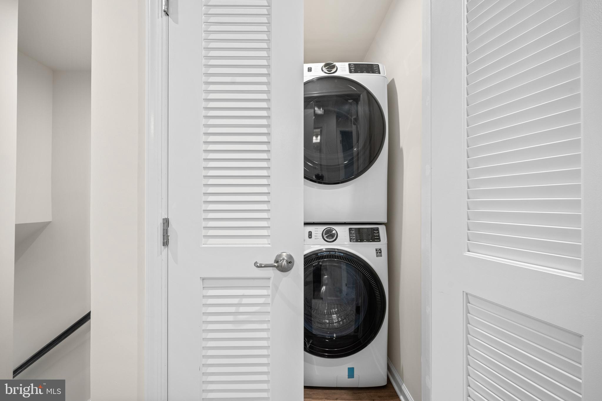 46 Sand Hills Drive Williamstown, NJ 08094 - Photo 25 of 31 Washer and Dryer included