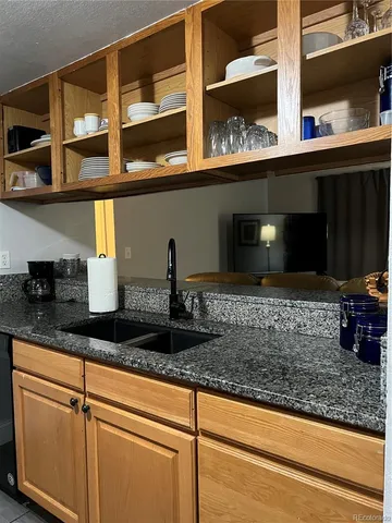 $1,900 | 10785 West 63rd Place, Unit 105, Arvada, CO 80004