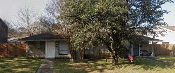 $2,300 | 524 Towne House Lane, Richardson, TX 75081