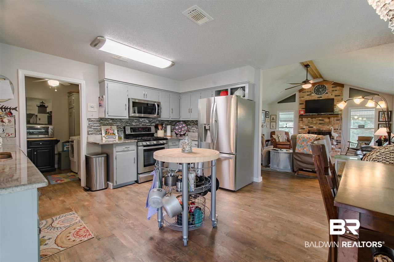10705 County Road 83 Elberta, AL 36530 - Photo 21 of 38