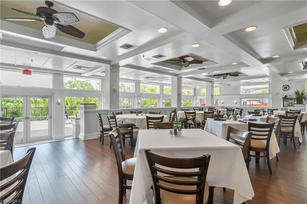 $1,100,000 | 425 Cove Tower Drive, Unit 504, Naples, FL 34110