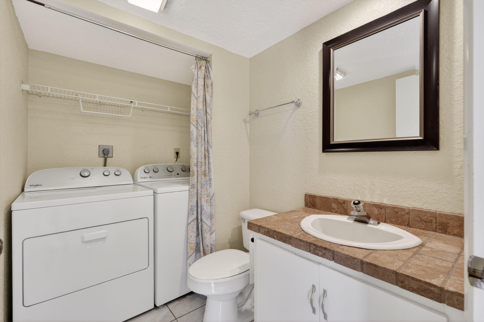 3900 County Line Road, Unit 21D Tequesta, FL 33469 - Photo 21 of 42 .