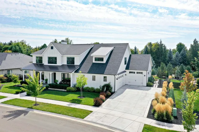 $1,999,999 | 789 West Water Vista Drive, Eagle, ID 83616