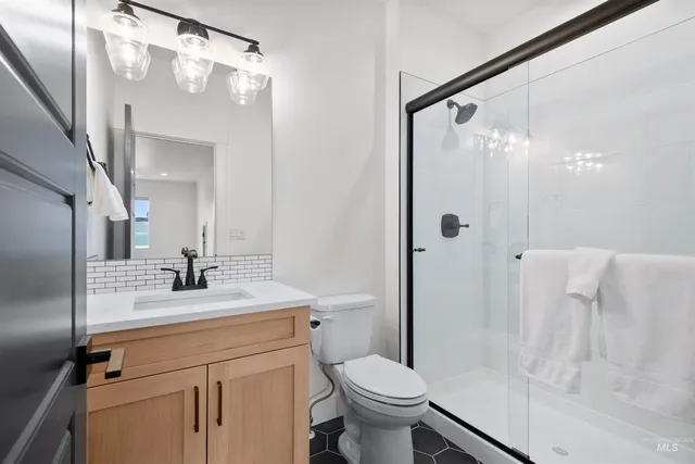 $1,999,999 | 789 West Water Vista Drive, Eagle, ID 83616