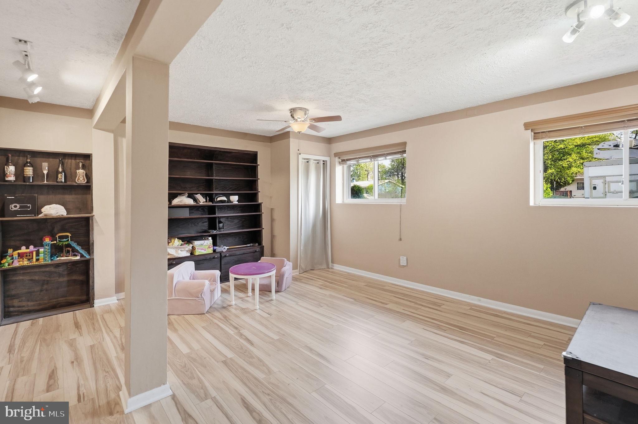 6614 Stagecoach Street Springfield, VA 22150 - Photo 12 of 35