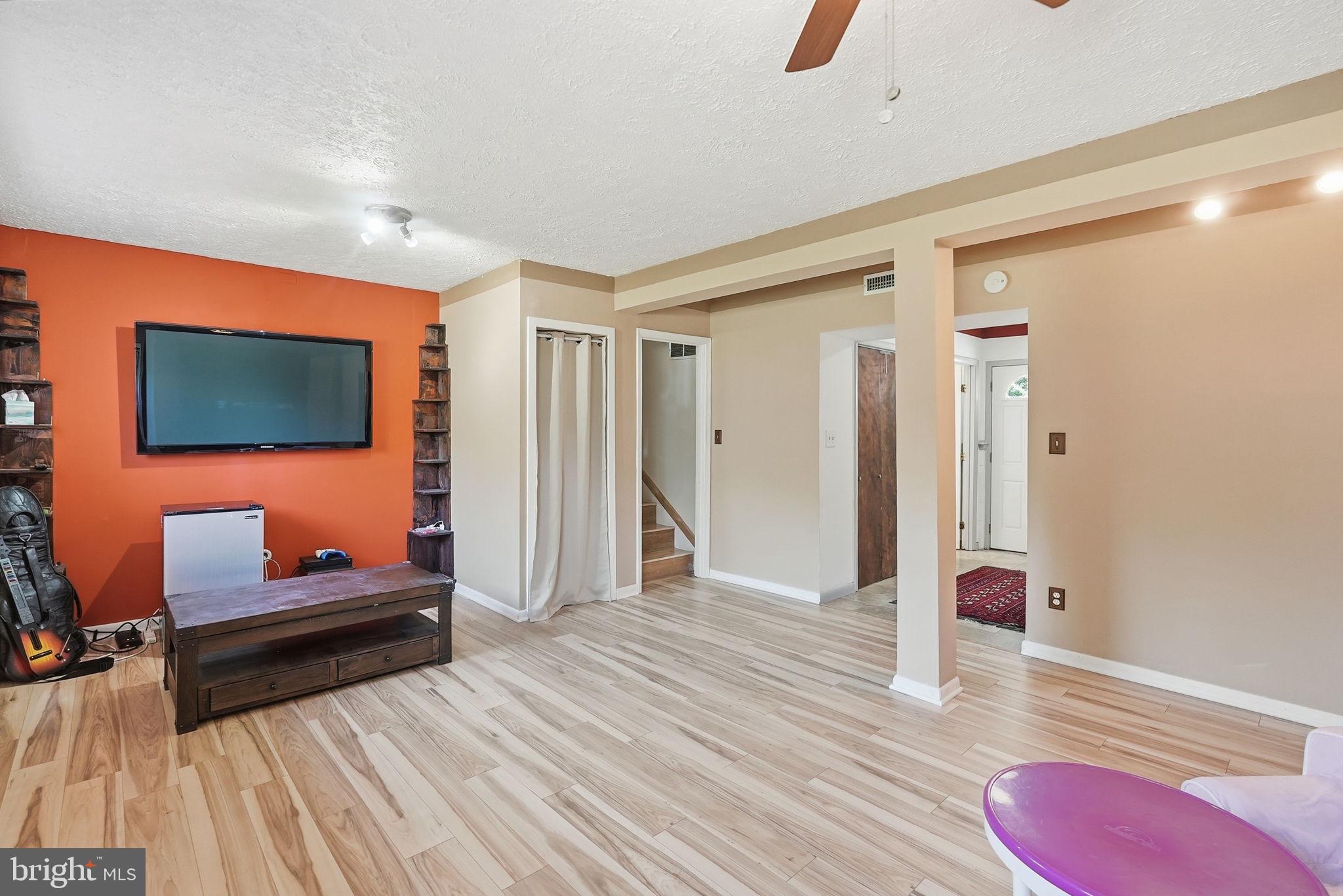 6614 Stagecoach Street Springfield, VA 22150 - Photo 13 of 35