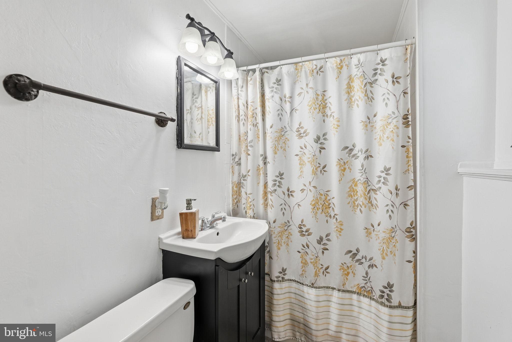 6614 Stagecoach Street Springfield, VA 22150 - Photo 22 of 35