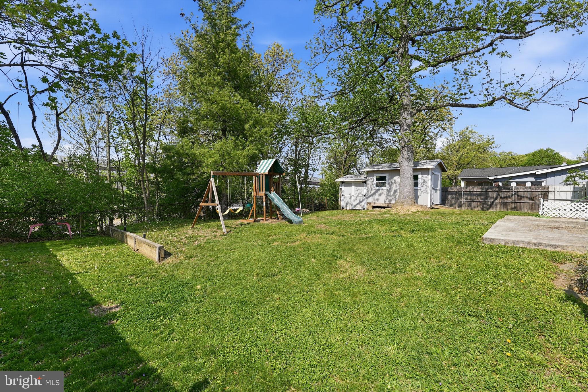 6614 Stagecoach Street Springfield, VA 22150 - Photo 27 of 35