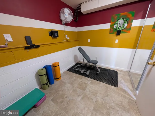 $670,000 | 6614 Stagecoach Street, Springfield, VA 22150