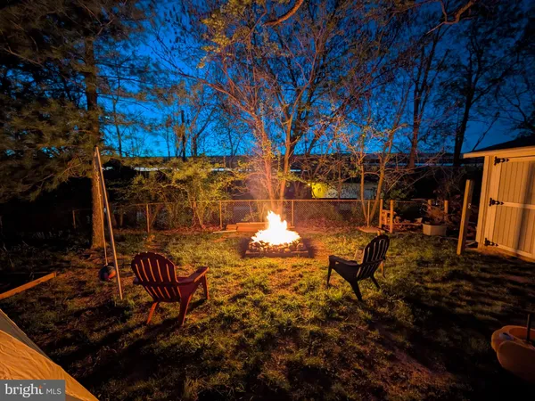 $670,000 | 6614 Stagecoach Street, Springfield, VA 22150