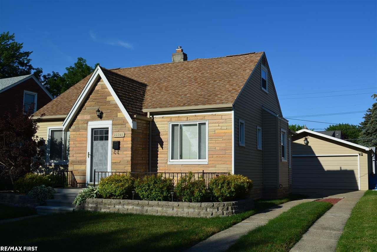 22348 Hayes Avenue Eastpointe, MI 48021 - Photo 1 of 39 31324551.JPG