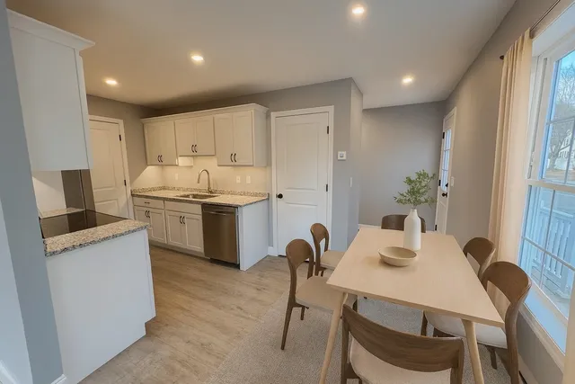 $2,750 | 193 South Lincoln Street, Unit A, Keene, NH 03431