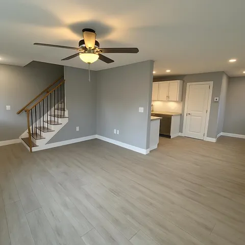 $2,750 | 193 South Lincoln Street, Unit A, Keene, NH 03431