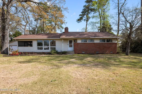 $290,000 | 105 East Sherwood Drive, Havelock, NC 28532