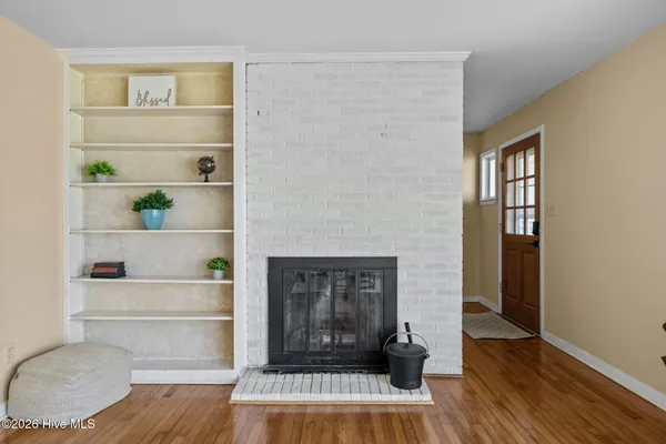 $290,000 | 105 East Sherwood Drive, Havelock, NC 28532