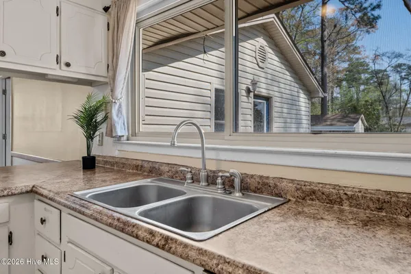 $290,000 | 105 East Sherwood Drive, Havelock, NC 28532