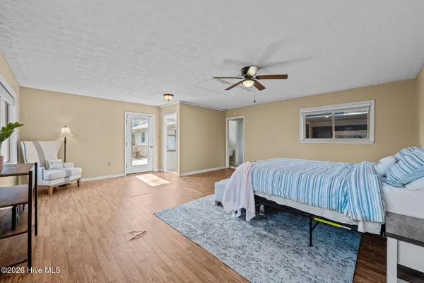 $290,000 | 105 East Sherwood Drive, Havelock, NC 28532