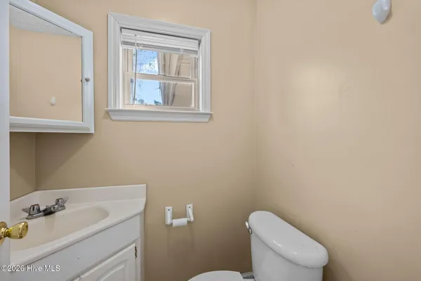 $290,000 | 105 East Sherwood Drive, Havelock, NC 28532