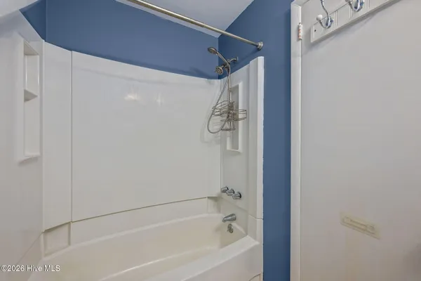 $290,000 | 105 East Sherwood Drive, Havelock, NC 28532