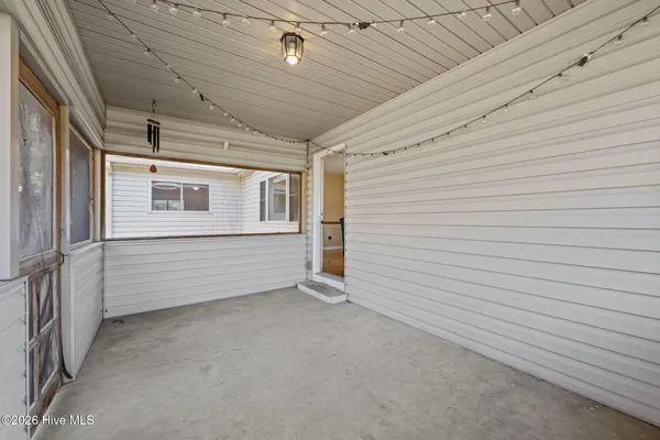 $290,000 | 105 East Sherwood Drive, Havelock, NC 28532