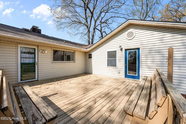 $290,000 | 105 East Sherwood Drive, Havelock, NC 28532