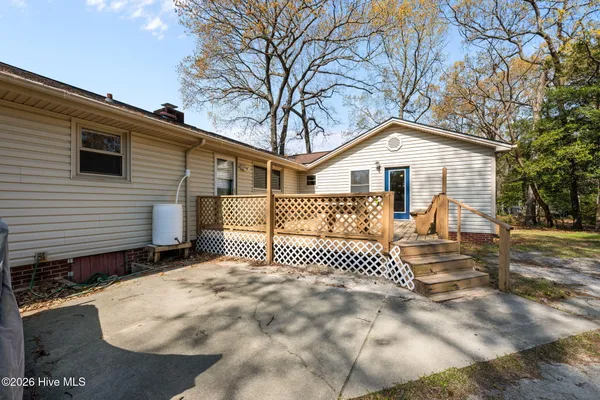 $290,000 | 105 East Sherwood Drive, Havelock, NC 28532