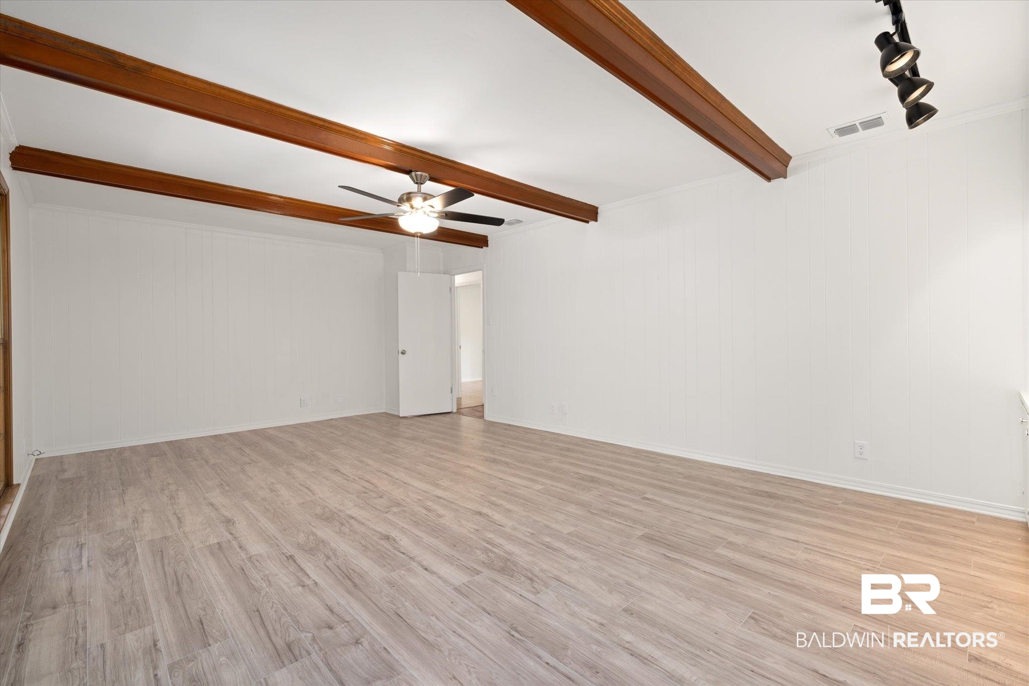 4817 Janice Drive Mobile, AL 36618 - Photo 8 of 20