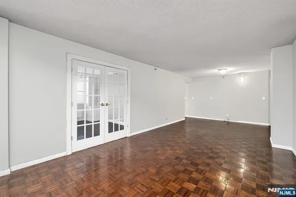 $349,000 | 326 Prospect Avenue, Unit 8E, Hackensack, NJ 07601