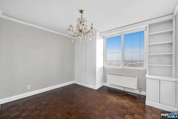 $349,000 | 326 Prospect Avenue, Unit 8E, Hackensack, NJ 07601