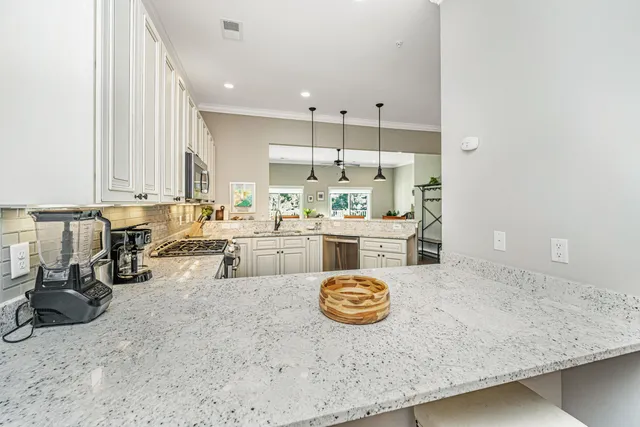 $719,900 | 1011 Lighterman Way, Charleston, SC 29412