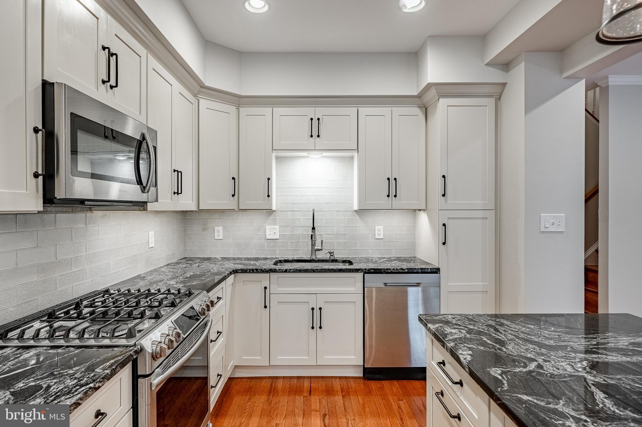 103 Inis Way, Unit 17 Malvern, PA 19355 - Photo 13 of 41 Gallery Image 13